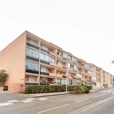 Cote D'azur-17 By Interhome *